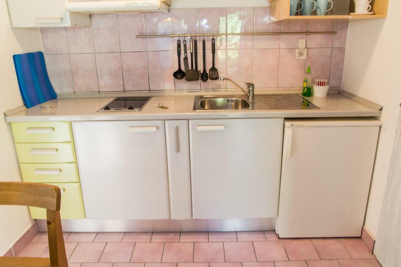 Appartement Karmen à Veli Lošinj Extérieur photo